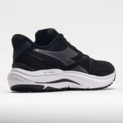 Diadora Mythos Blushield 8 Vortice Women's Black/White -Footwear Sale 049523 6
