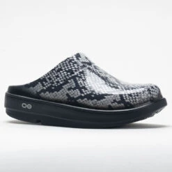 OOFOS OOcloog Limited Women's Black/Snakeskin -Footwear Sale 631220 5